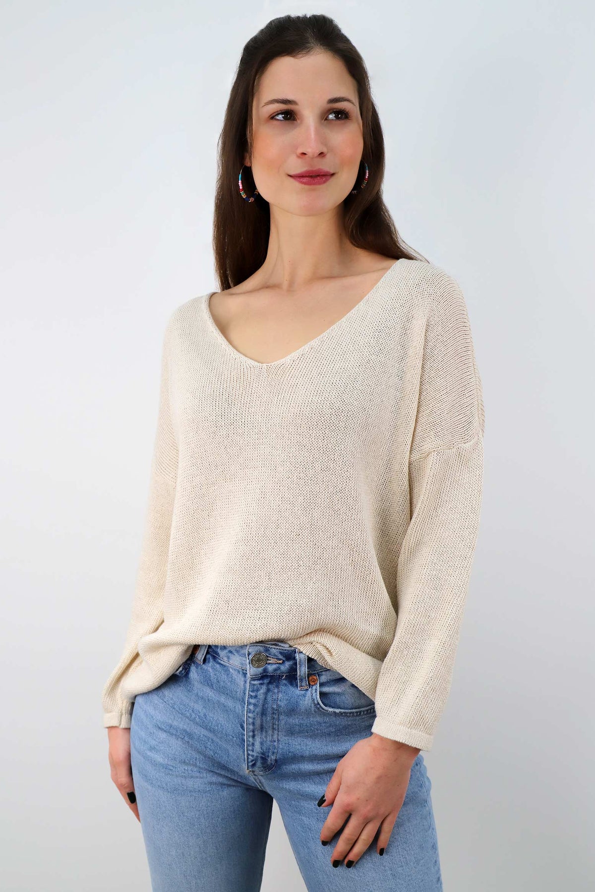 Oversized Pullover mit V-Ausschnitt - Creme