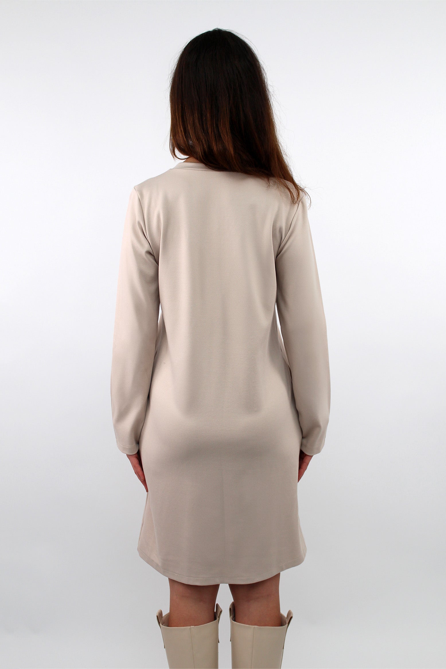 Einfarbiges Kleid mit V-Ausschnitt - Beige