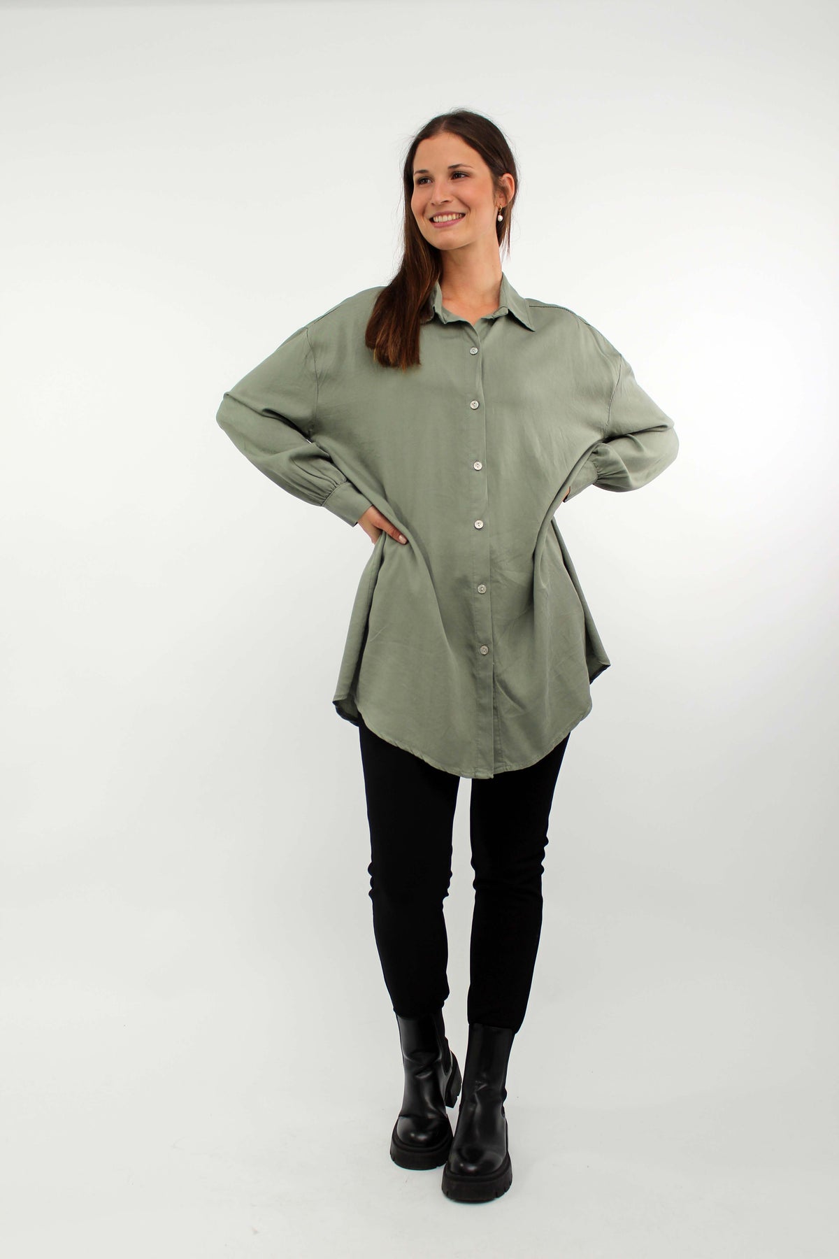 Bluse mit Knopfleiste - Khaki