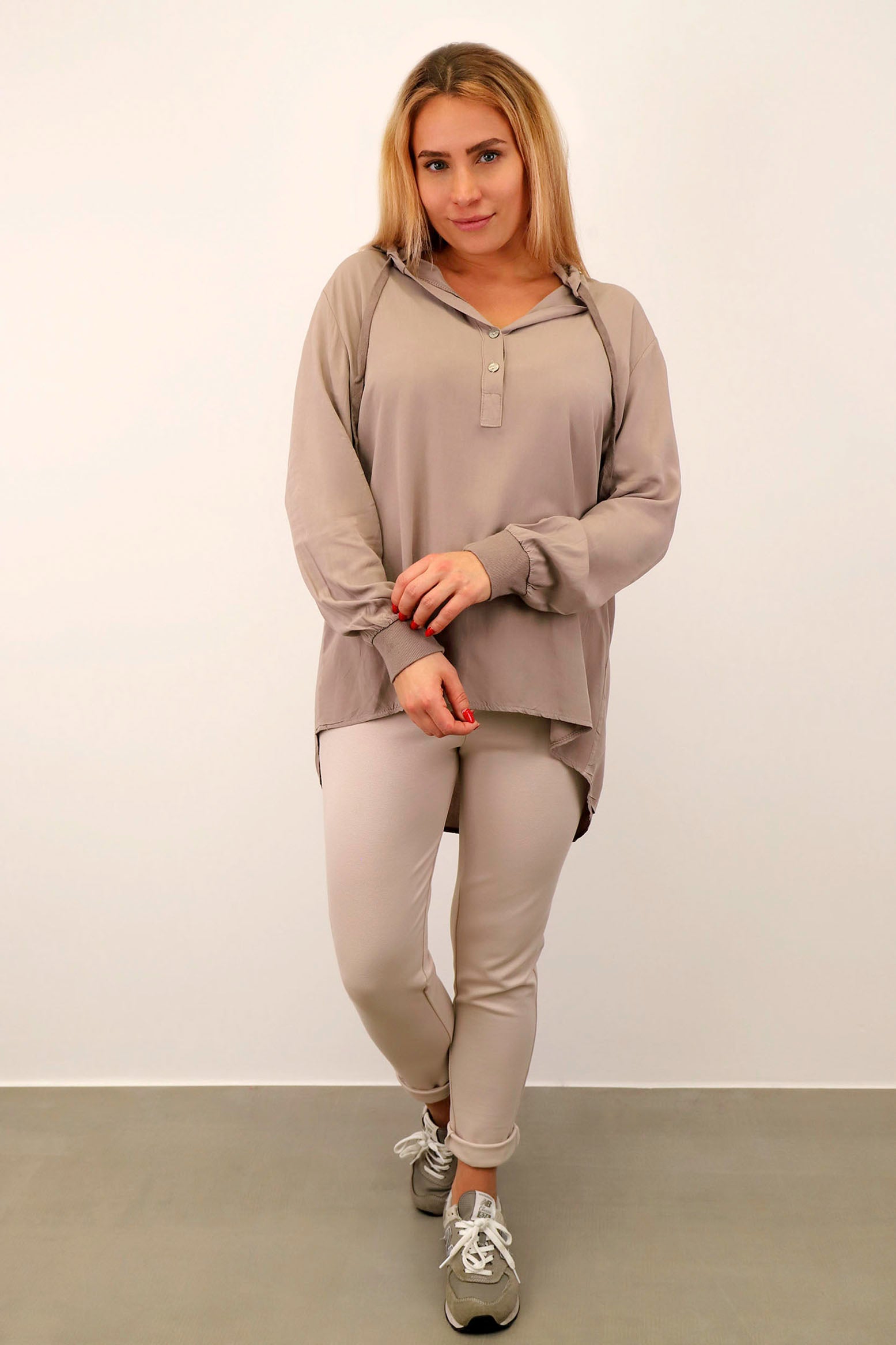 Komfort-Bluse mit Kapuze - Taupe